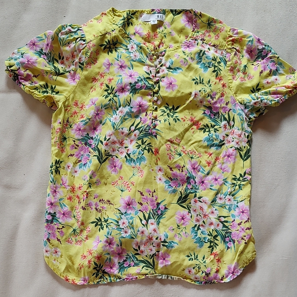 Kut from the Kloth Yellow Floral Blouse